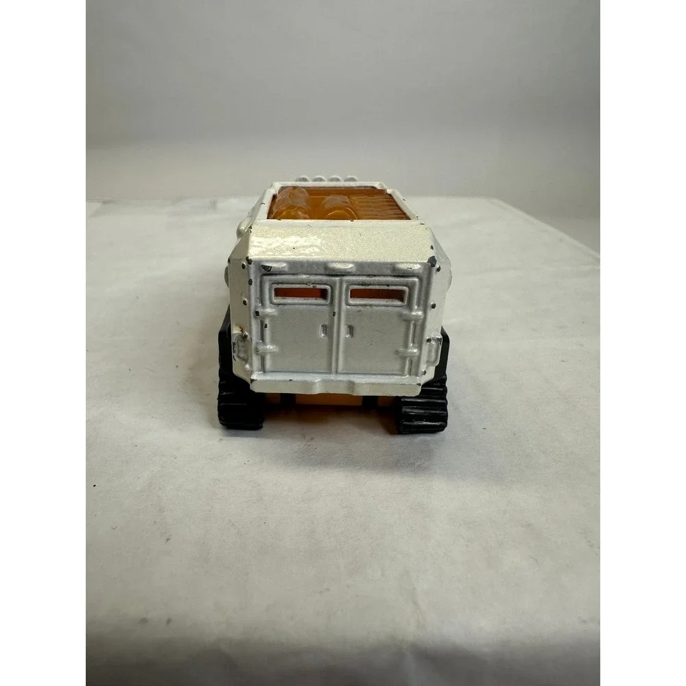 Matchbox Frost Fighter Snow Vehicle‎ White Orange Tracks Toy Diecast 2012